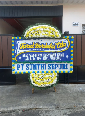Papan Bunga Duka di Serasan Timur